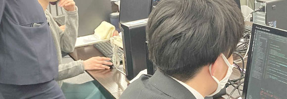 くじらシステム開発は、「完全受託開発会社」です